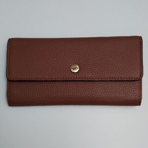 Lodis Pebble Leather Bifold Slim RFID Wallet